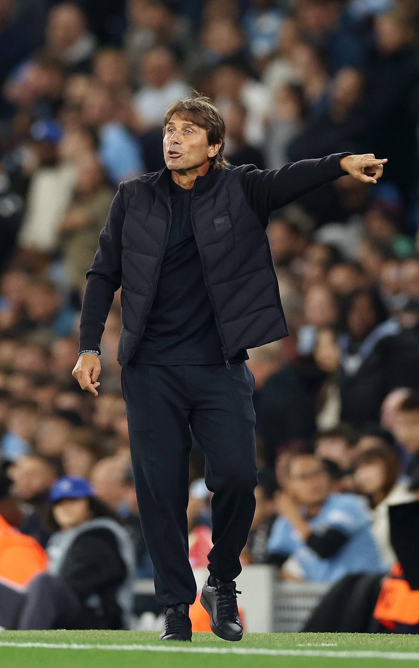 曼城冲刺阶段再遭质疑，志在意甲名次提升，震撼外界，赛程密集仍需轮换的简单介绍