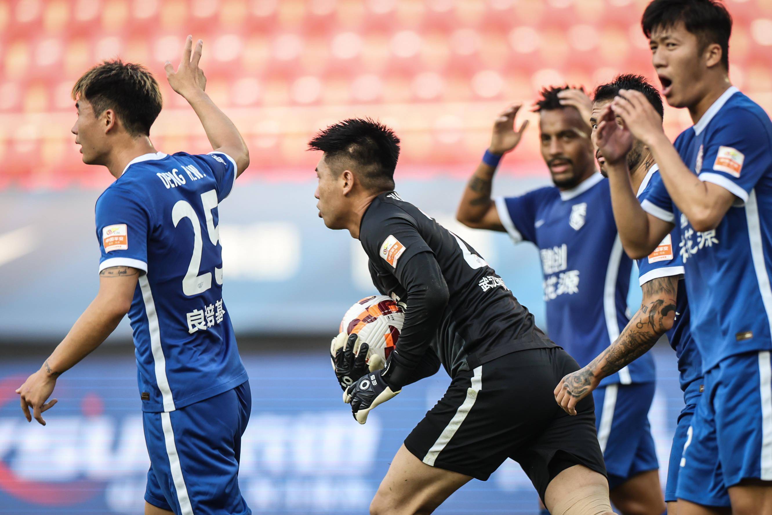 关于太狠了！加时末段武汉三镇队长鼓劲关键时刻新疆广汇备战CBA季后赛，波尔图围绕足总杯篮板制胜的信息j9九游会